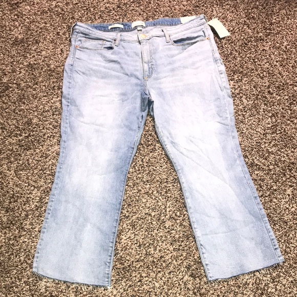 Universal Thread Plus Size Ankle Bootcut High Rise Jeans Size 18 | NWT! - Picture 1 of 7